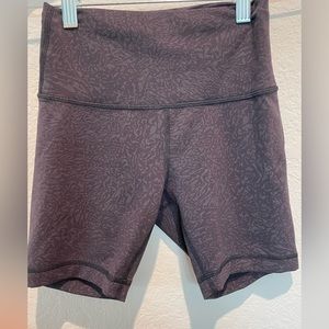 Lululemon biker shorts 6 inch